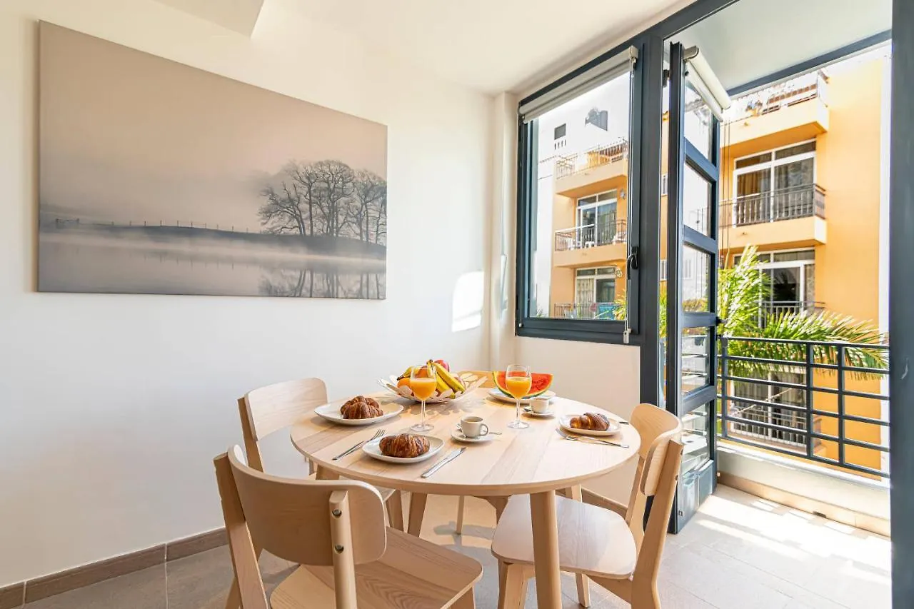 Luxury Holidays Suites, Playa De Los Cristianos Los Cristianos  0*, Los Cristianos (Tenerife) Spain