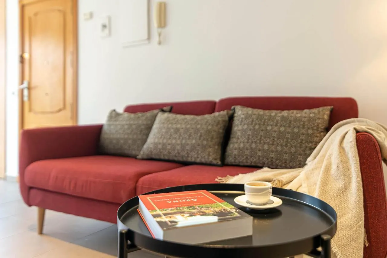 Luxury Holidays Suites, Playa De Los Cristianos Los Cristianos  0*, Los Cristianos (Tenerife)