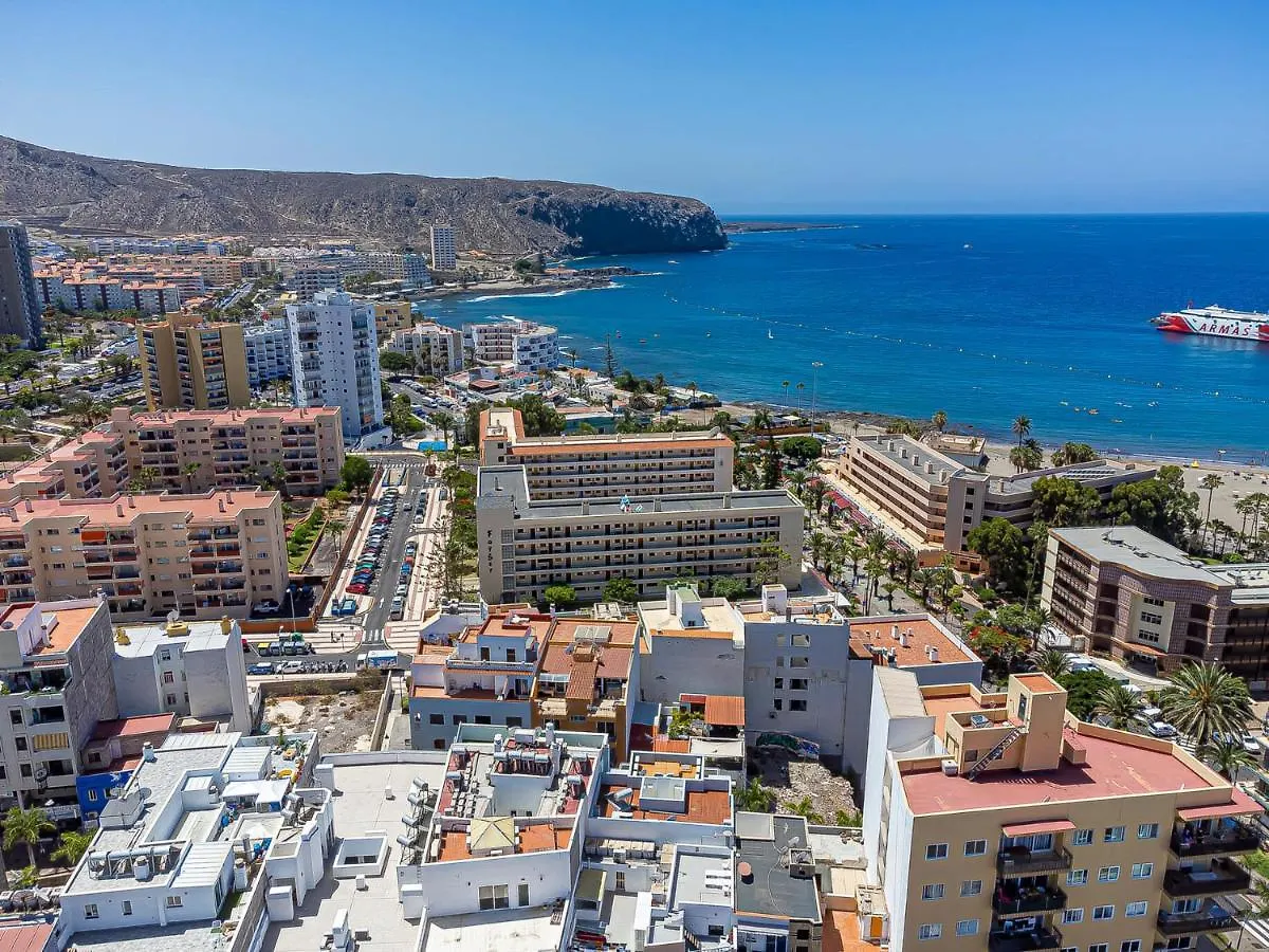 Luxury Holidays Suites, Playa De Los Cristianos Los Cristianos  0*, Los Cristianos (Tenerife)