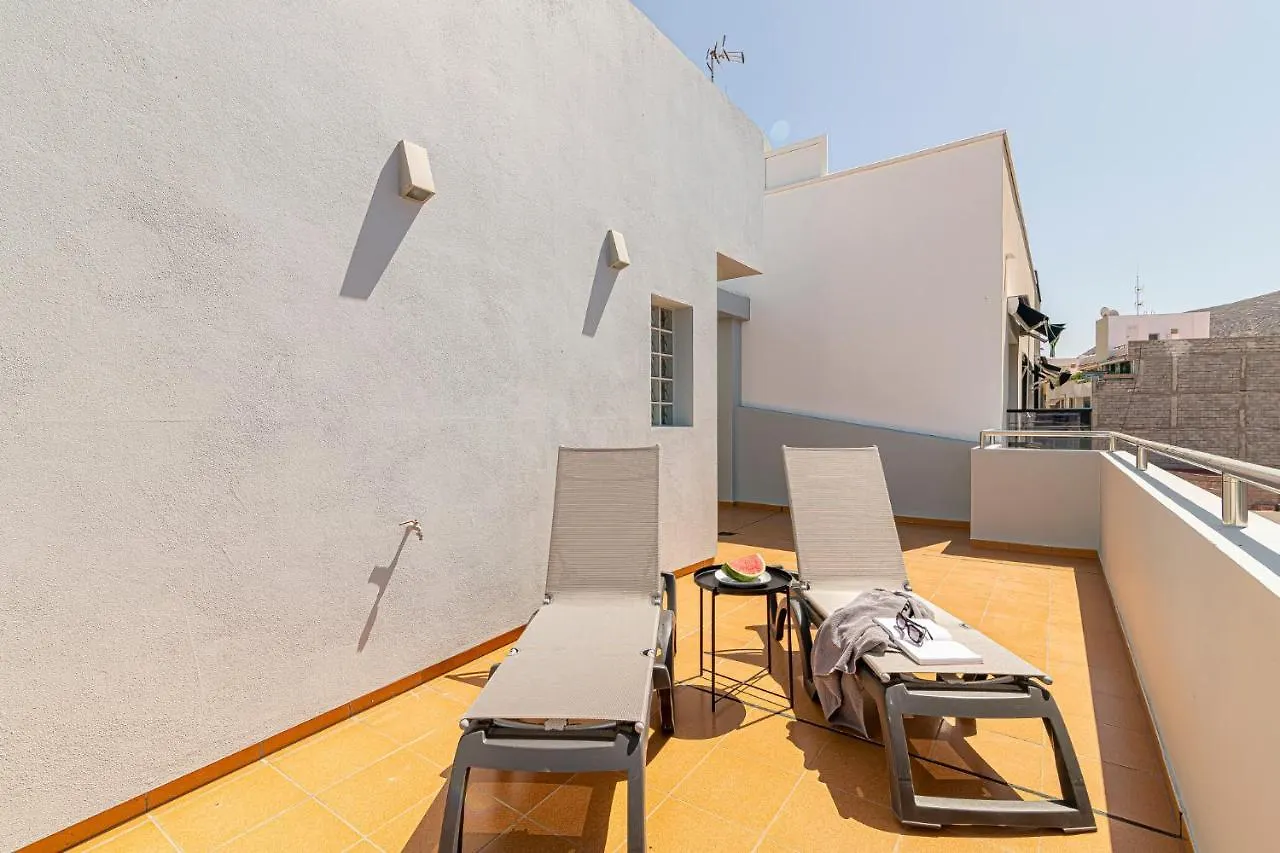 Luxury Holidays Suites, Playa De Los Cristianos Los Cristianos  Apartment Los Cristianos (Tenerife)