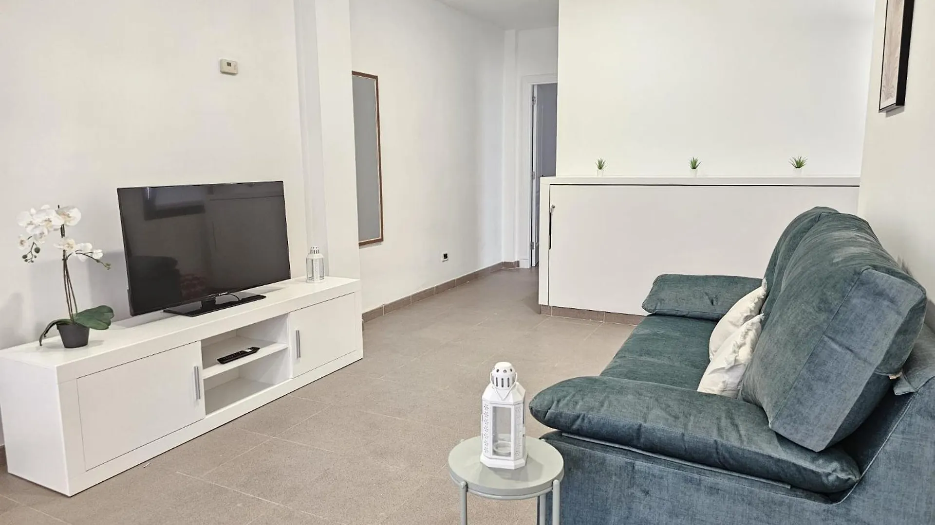 Luxury Holidays Suites, Playa De Los Cristianos Los Cristianos  Apartment Los Cristianos (Tenerife)